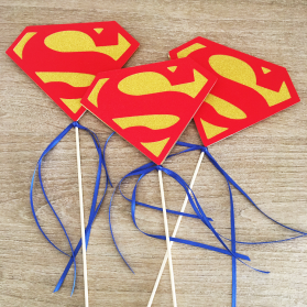 http://www.littlegift.com.au/1670-thickbox/superman-wand-centerpiece.jpg