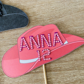 http://www.littlegift.com.au/2392-thickbox/cowboy-pink-hat-name-cake-topper.jpg